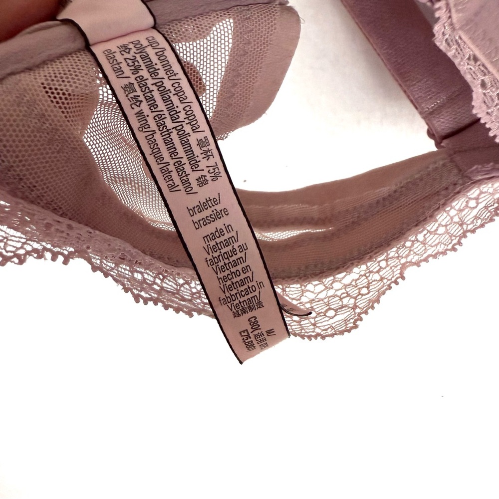 Victoria's Secret Soft Pink Lace Velvet Bralette - Picture 7 of 10